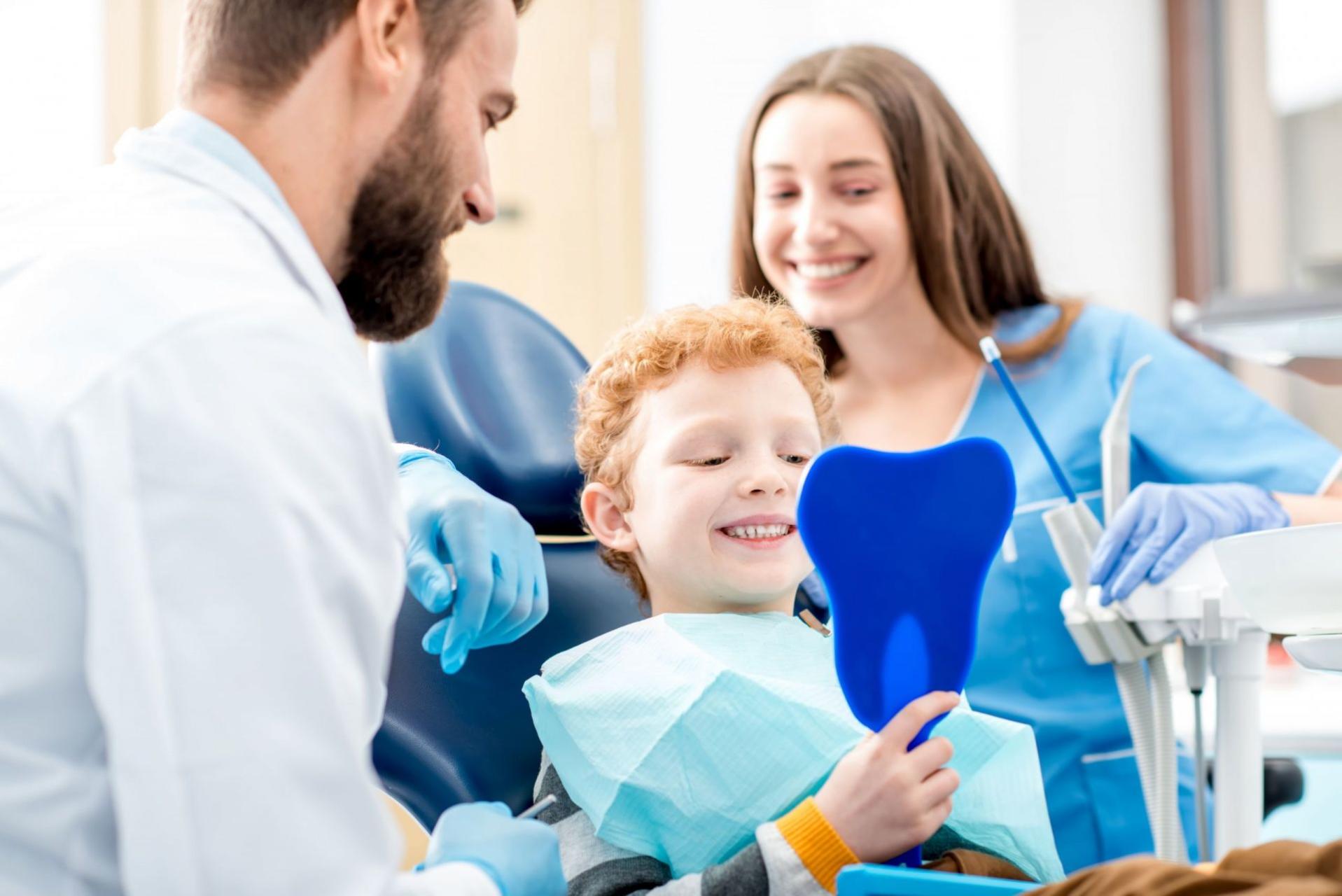 I bambini e la prima visita dal dentista - I consigli per viverla al meglio  - Humanitas Medical Care